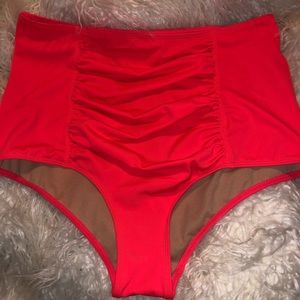 NWOT Kortni Jeane Fiery Coral Ruched Large